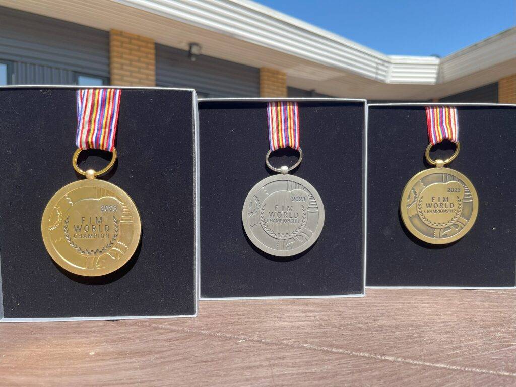 Planerar du att delta i VM eller EM i Motocross 2025?