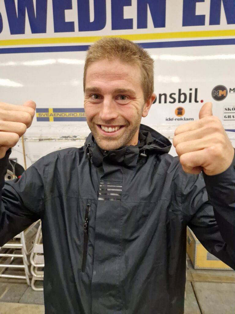 Robert Friberg lämnar rollen som huvudtränare och landslagscoach i elitgruppen