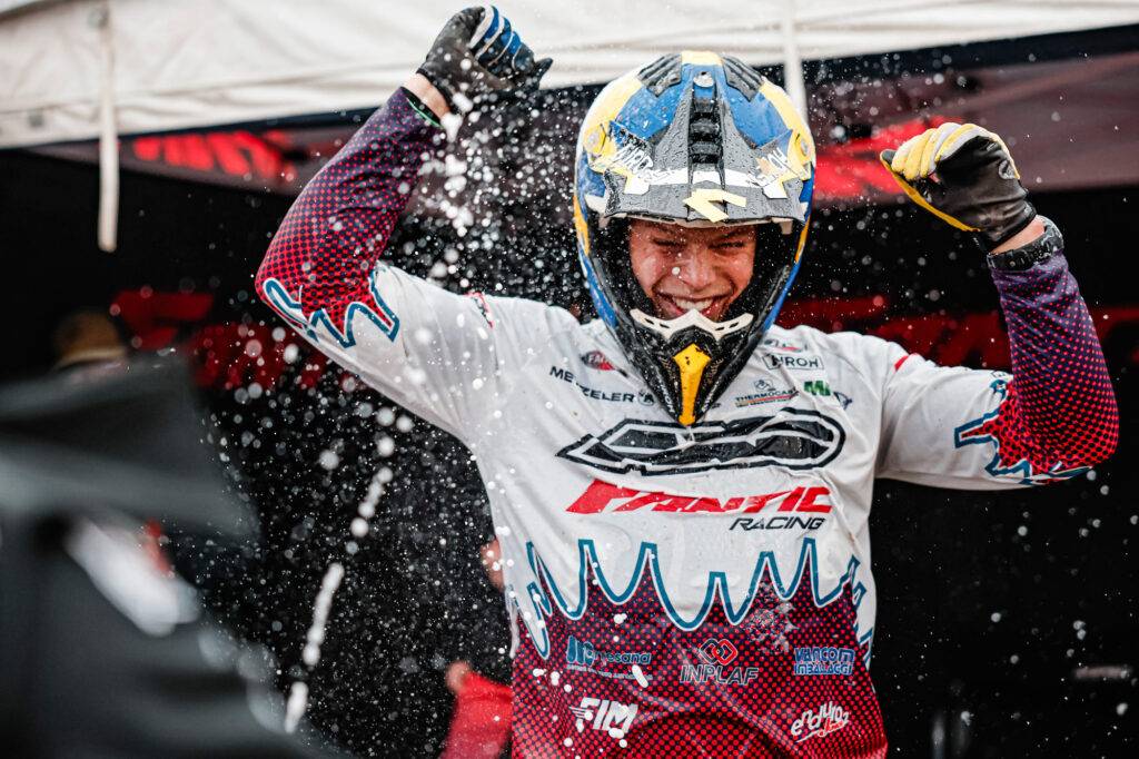 Axel Semb världsmästare i junior-VM i enduro – ”Allt slit blev värt det där och då”